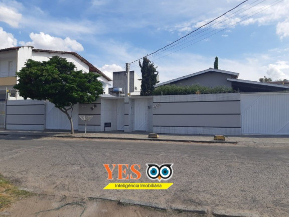 Casa com 4 Quartos à Venda, 325 m² em Cidade Nova - Feira De Santana