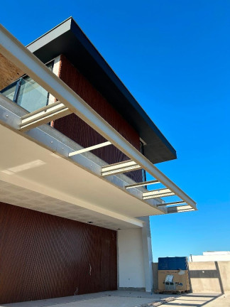 Imagem Casa com 4 Quartos à Venda ou Locação, 500 m² em Interlagos - Vila Velha Imagem Casa com 4 Quartos à Venda ou Locação, 500 m² em Interlagos - Vila Velha