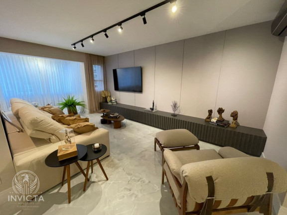 Cobertura com 4 Quartos à Venda, 234 m² em Centro - Balneário Camboriú