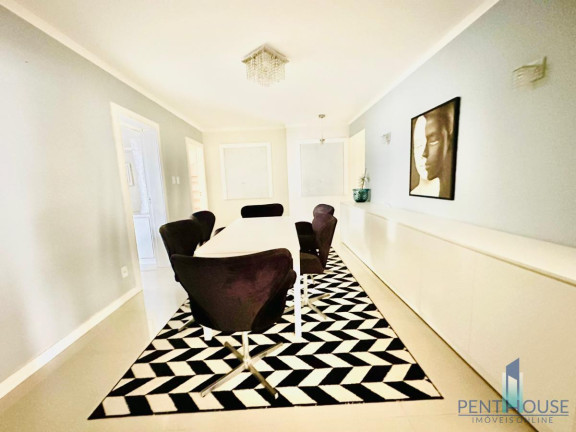 Imagem Apartamento com 3 Quartos à Venda, 225 m² em Centro - Balneário Camboriú Imagem Apartamento com 3 Quartos à Venda, 225 m² em Centro - Balneário Camboriú