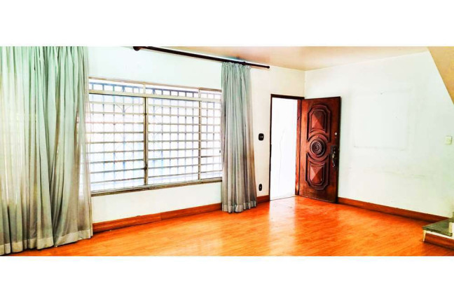 Casa com 4 Quartos à Venda, 129 m² em Jardim Das Acácias - São Paulo