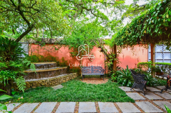 Imagem Sobrado com 4 Quartos à Venda, 386 m² em Jardim Morumbi - São Paulo Imagem Sobrado com 4 Quartos à Venda, 386 m² em Jardim Morumbi - São Paulo