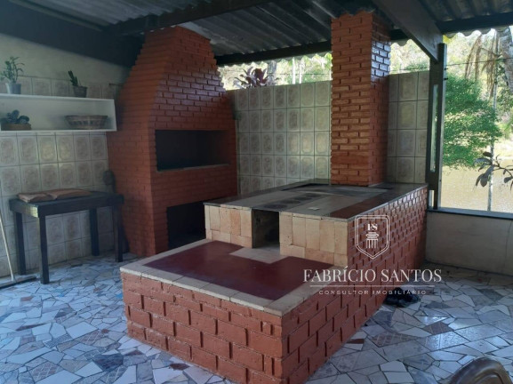Chácara com 4 Quartos à Venda, 38 m² em Centro - Paraibuna