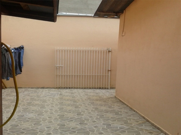 Imagem Sobrado com 1 Quarto à Venda, 140 m² em Pq. Dos Principes - Jacareí Imagem Sobrado com 1 Quarto à Venda, 140 m² em Pq. Dos Principes - Jacareí