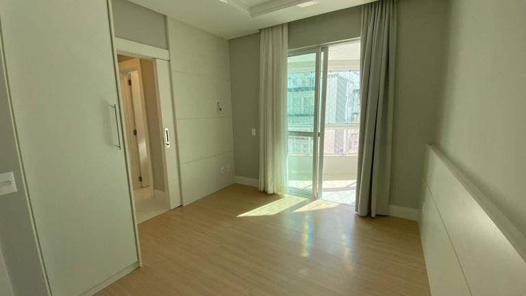 Imagem Apartamento com 3 Quartos à Venda, 138 m² em Barra Norte - Balneário Camboriú Imagem Apartamento com 3 Quartos à Venda, 138 m² em Barra Norte - Balneário Camboriú