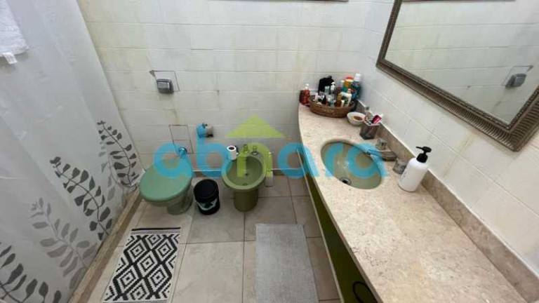 Imagem Apartamento com 4 Quartos à Venda, 240 m² em Copacabana - Rio De Janeiro Imagem Apartamento com 4 Quartos à Venda, 240 m² em Copacabana - Rio De Janeiro