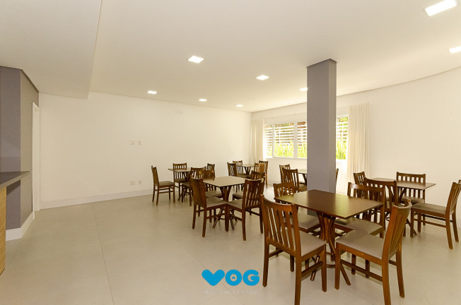 Imagem Imóvel com 2 Quartos à Venda, 72 m² em Petrópolis - Porto Alegre