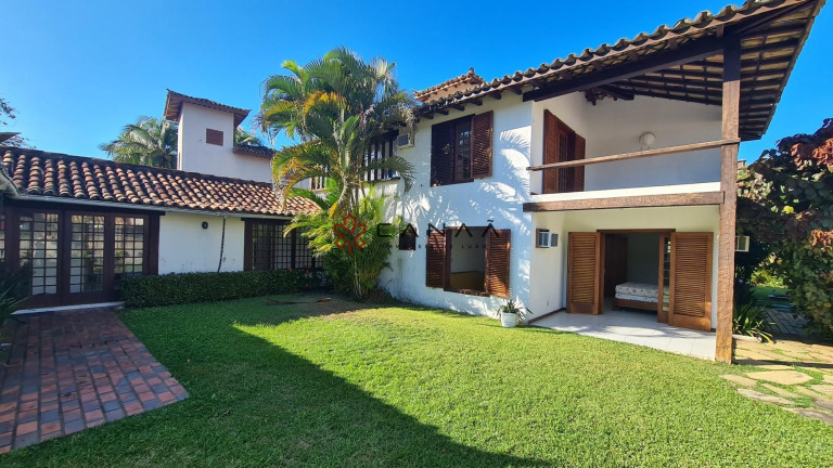 Imagem Casa de Condomínio com 4 Quartos à Venda, 350 m² em Ferradurinha - Armação Dos Búzios Imagem Casa de Condomínio com 4 Quartos à Venda, 350 m² em Ferradurinha - Armação Dos Búzios