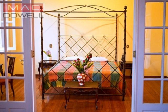 Imagem Casa com 4 Quartos à Venda, 450 m² em Santa Teresa / Rio De Janeiro / Rj - Rio De Janeiro Imagem Casa com 4 Quartos à Venda, 450 m² em Santa Teresa / Rio De Janeiro / Rj - Rio De Janeiro