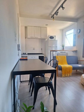 Imagem Apartamento com 1 Quarto à Venda, 32 m² em Azenha - Porto Alegre