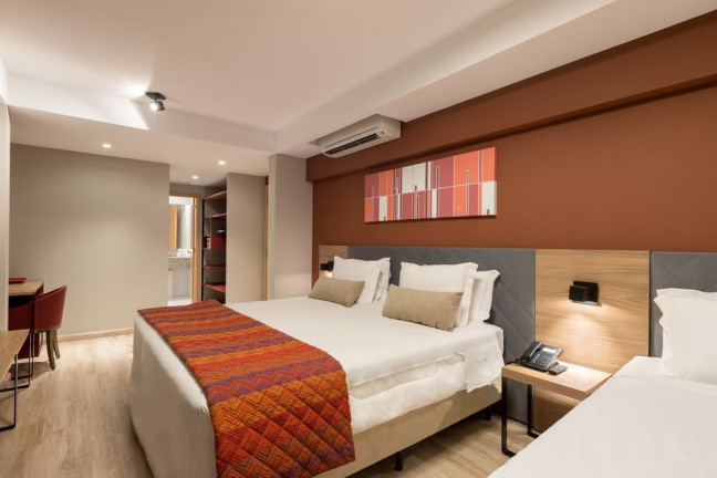 Imagem Apartamento com 1 Quarto à Venda, 37 m² em Higienópolis - Porto Alegre