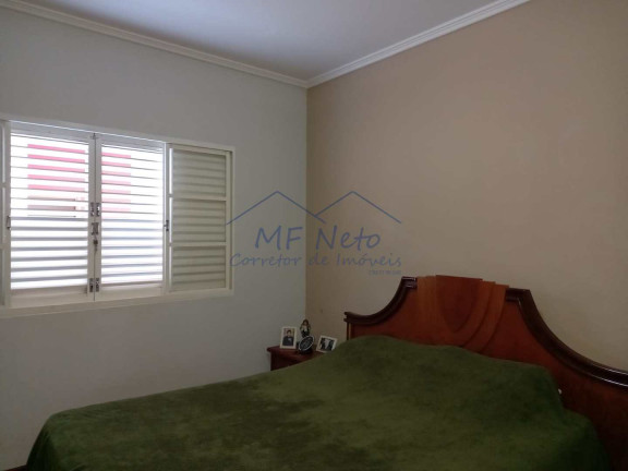 Imagem Casa com 3 Quartos à Venda, 240 m² em Centro - Pirassununga