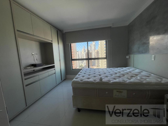 Imagem Apartamento com 3 Quartos à Venda, 127 m² em Centro - Balneário Camboriú Imagem Apartamento com 3 Quartos à Venda, 127 m² em Centro - Balneário Camboriú