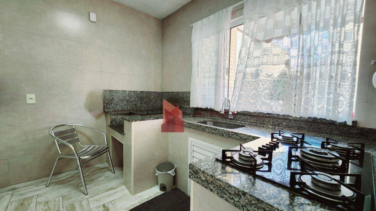 Imagem Casa com 4 Quartos à Venda, 180 m² em São Judas - Itajaí