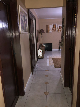 Imagem Casa com 4 Quartos à Venda,  em Camobi - Santa Maria
