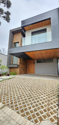 Casa com 4 Quartos à Venda, 302 m² em Itália - Sao Jose Dos Pinhais