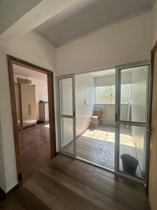 Imagem Casa com 4 Quartos à Venda, 200 m² em Recanto Dos Pássaros - Cuiabá Imagem Casa com 4 Quartos à Venda, 200 m² em Recanto Dos Pássaros - Cuiabá
