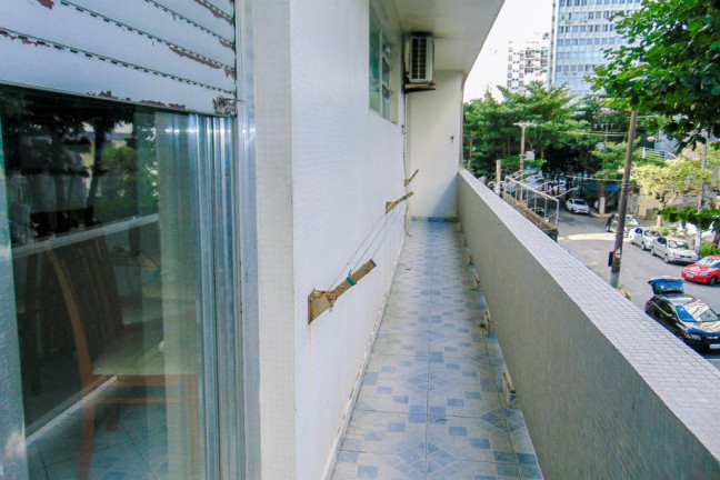 Imagem Apartamento com 1 Quarto à Venda, 50 m² em Pitangueiras - Guarujá