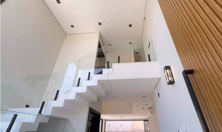 Imagem Casa com 3 Quartos à Venda, 302 m² em Swiss - Campinas