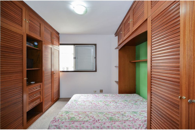 Imagem Apartamento com 3 Quartos à Venda, 90 m² em Moema - São Paulo