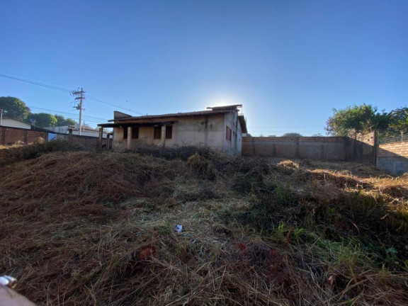 Imagem Casa com 3 Quartos à Venda, 822 m² em Parque Trindade - Aparecida De Goiânia