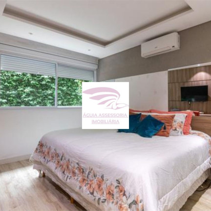 Imagem Casa com 3 Quartos à Venda, 193 m² em Santa Felicidade - Curitiba Imagem Casa com 3 Quartos à Venda, 193 m² em Santa Felicidade - Curitiba