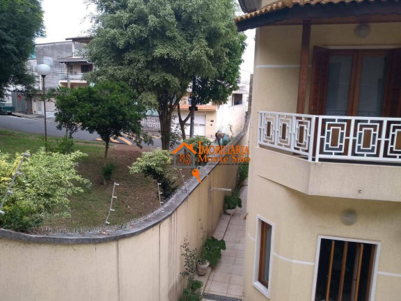 Imagem Sobrado com 3 Quartos à Venda, 305 m² em Jardim Santa Clara - Guarulhos Imagem Sobrado com 3 Quartos à Venda, 305 m² em Jardim Santa Clara - Guarulhos