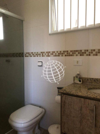 Imagem Casa com 3 Quartos à Venda, 210 m² em Usina - Atibaia
