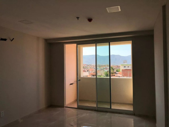 Imóvel Comercial à Venda,  em Alto Do Cristo - Sobral