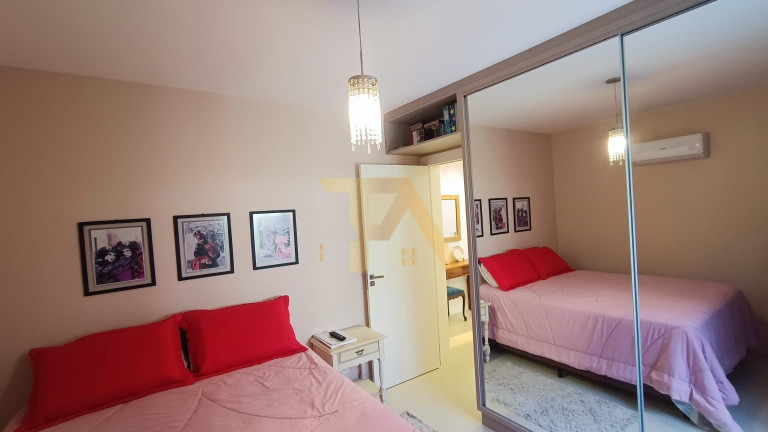 Imagem Imóvel com 3 Quartos à Venda, 156 m² em Areias De Palhocinha - Garopaba Imagem Imóvel com 3 Quartos à Venda, 156 m² em Areias De Palhocinha - Garopaba