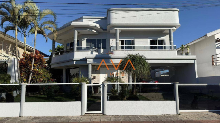 Imagem Casa com 4 Quartos à Venda, 310 m² em Ingleses - Florianópolis