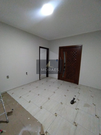 Imagem Casa com 2 Quartos à Venda, 125 m² em Vila Real - Botucatu