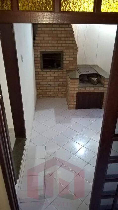 Imagem Imóvel com 2 Quartos à Venda, 1.800 m²