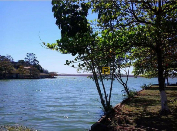 Imagem Chácara com 3 Quartos à Venda, 30.000 m² em Parque Residencial Tancredi - Americana Imagem Chácara com 3 Quartos à Venda, 30.000 m² em Parque Residencial Tancredi - Americana