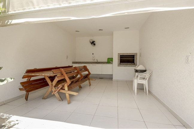 Imagem Imóvel com 3 Quartos à Venda, 79 m² em Cristo Redentor - Porto Alegre Imagem Imóvel com 3 Quartos à Venda, 79 m² em Cristo Redentor - Porto Alegre