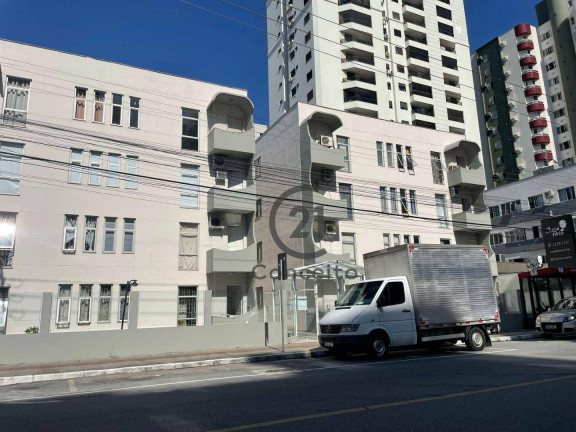 Apartamento com 2 Quartos à Venda, 78 m² em Kobrasol - São José