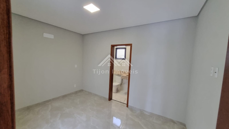 Imagem Casa de Condomínio com 3 Quartos à Venda, 112 m² em Horto Florestal Villágio - Sorocaba