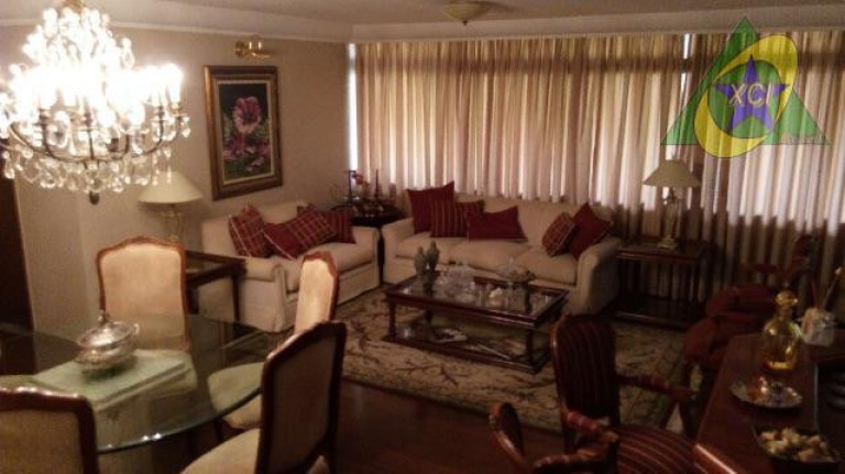 Imóvel com 3 Quartos à Venda, 223 m² em Cambuí - Campinas