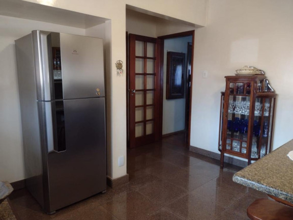 Imagem Casa com 7 Quartos à Venda, 488 m² em Centro - Tatuí
