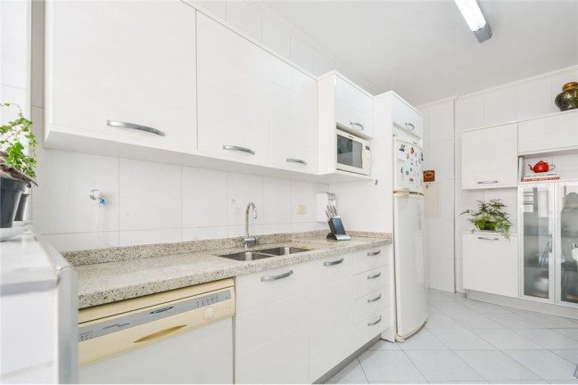 Imagem Apartamento com 3 Quartos à Venda, 145 m² em Itaim Bibi - São Paulo