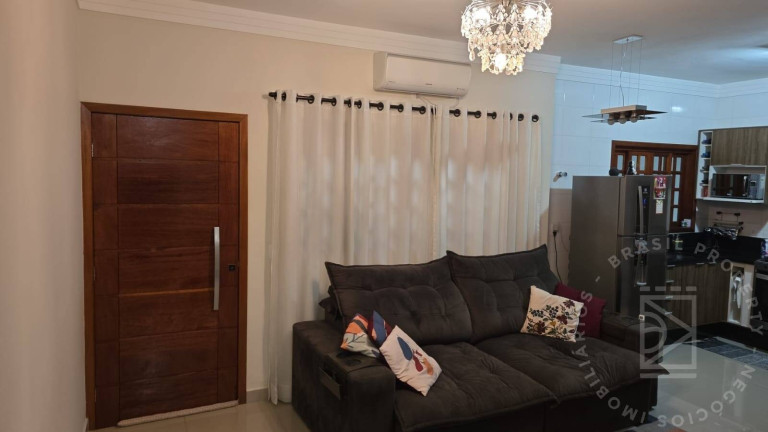 Imagem Casa com 3 Quartos à Venda, 90 m² em Loteamento Villa Branca - Jacareí Imagem Casa com 3 Quartos à Venda, 90 m² em Loteamento Villa Branca - Jacareí