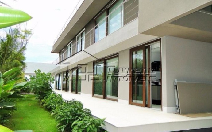 Imagem Casa com 11 Quartos à Venda, 1.632 m² em São Sebastião - São Sebastião Imagem Casa com 11 Quartos à Venda, 1.632 m² em São Sebastião - São Sebastião