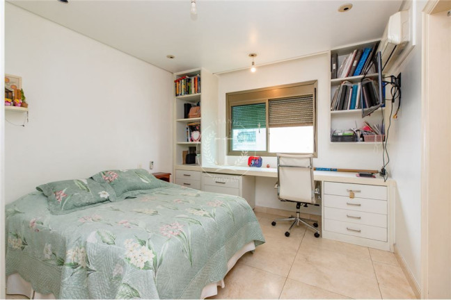 Imagem Apartamento com 4 Quartos à Venda, 280 m² em Campo Belo - São Paulo