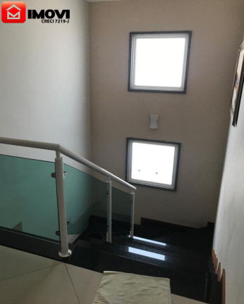 Imagem Casa com 4 Quartos à Venda, 198 m² em Santa Luzia - Serra