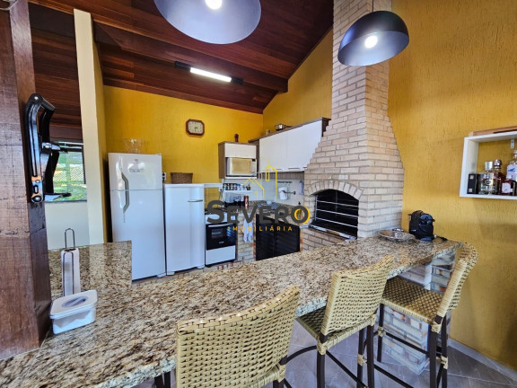 Imagem Casa de Condomínio com 3 Quartos à Venda, 273 m² em Piratininga - Niterói