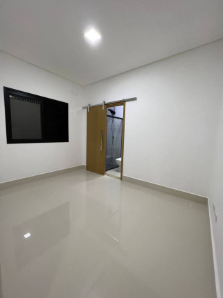 Imagem Casa com 3 Quartos à Venda, 134 m² em Caiçara - Praia Grande Imagem Casa com 3 Quartos à Venda, 134 m² em Caiçara - Praia Grande