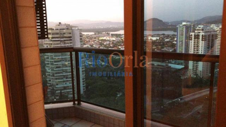Imagem Apartamento com 4 Quartos à Venda, 138 m² em Barra Da Tijuca - Rio De Janeiro Imagem Apartamento com 4 Quartos à Venda, 138 m² em Barra Da Tijuca - Rio De Janeiro