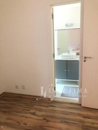 Imagem Imóvel com 3 Quartos para Temporada, 135 m² em Meia Praia - Itapema Imagem Imóvel com 3 Quartos para Temporada, 135 m² em Meia Praia - Itapema