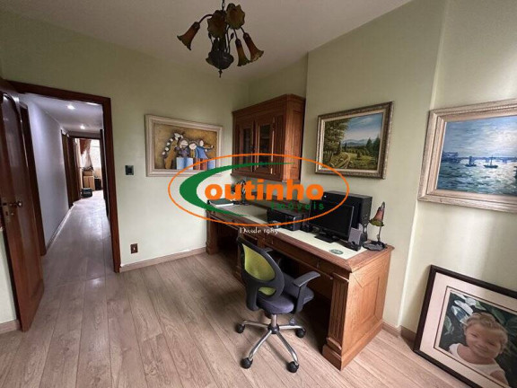 Imagem Apartamento com 4 Quartos à Venda, 140 m² em Tijuca - Rio De Janeiro Imagem Apartamento com 4 Quartos à Venda, 140 m² em Tijuca - Rio De Janeiro