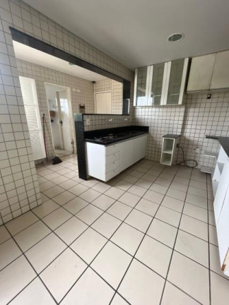 Imagem Apartamento com 4 Quartos à Venda, 165 m² em Espinheiro - Recife